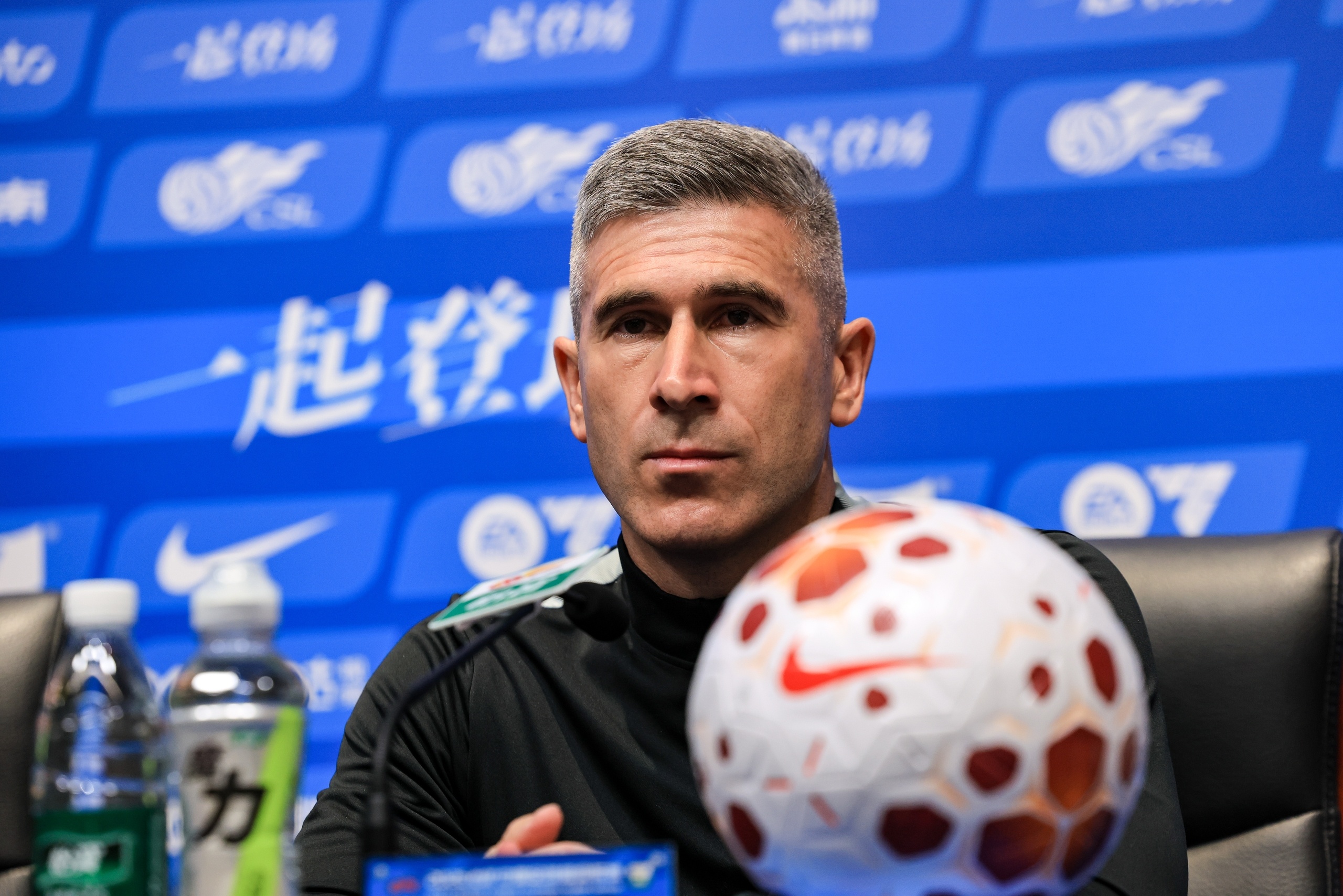 3-0,国安少打一人仍零封 蒙哥马利:保持了冷静 3-0,国安少打一人仍零封 蒙哥马利:保持了冷静
